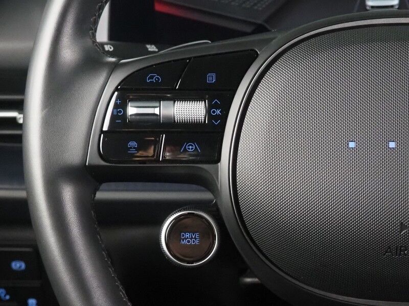 2023 Hyundai IONIQ 6 SE Standard Range *NAVIGATION, ADAPTIVE CRUISE, SAFETY ALERTS, BACKUP-CAMERA, DIGITAL COCKPIT, COLOR TOUCHSCREEN, HEATED SEATS, 18 INCH ALLOYS, ANDROID & APPLE Round Rock TX