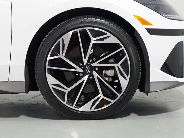 2023 Hyundai IONIQ 6 SEL AWD *NAVIGATION, ADAPTIVE CRUISE, SAFETY ALERTS, BACKUP-CAMERA, DIGITAL COCKPIT, HEATED SEATS, 20 INCH WHEELS, WIRELESS CHARGING, APPLE CARPLAY Round Rock TX