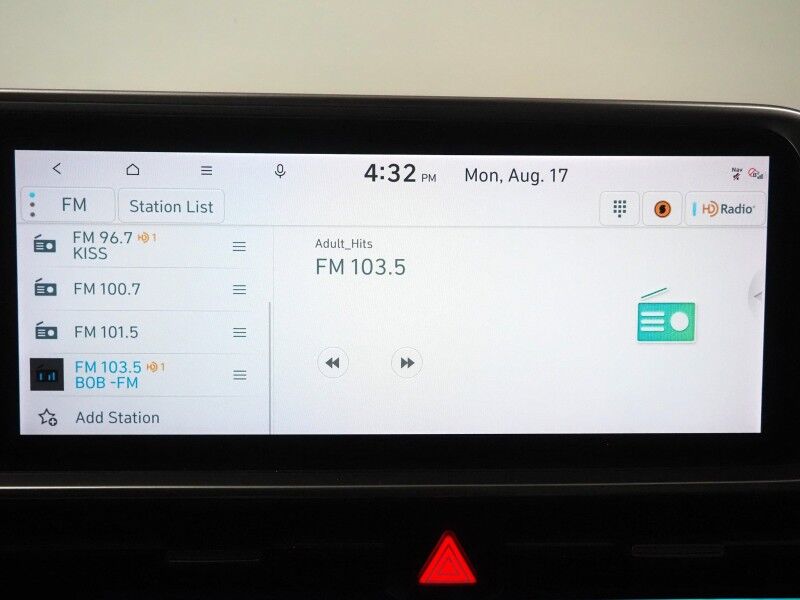 2023 Hyundai IONIQ 6 SEL *NAVIGATION, ADAPTIVE CRUISE, SAFETY ALERTS, BACKUP-CAMERA, DIGITAL COCKPIT, HEATED SEATS, 20 INCH WHEELS, WIRELESS CHARGING, ANDROID & APPLE Round Rock TX