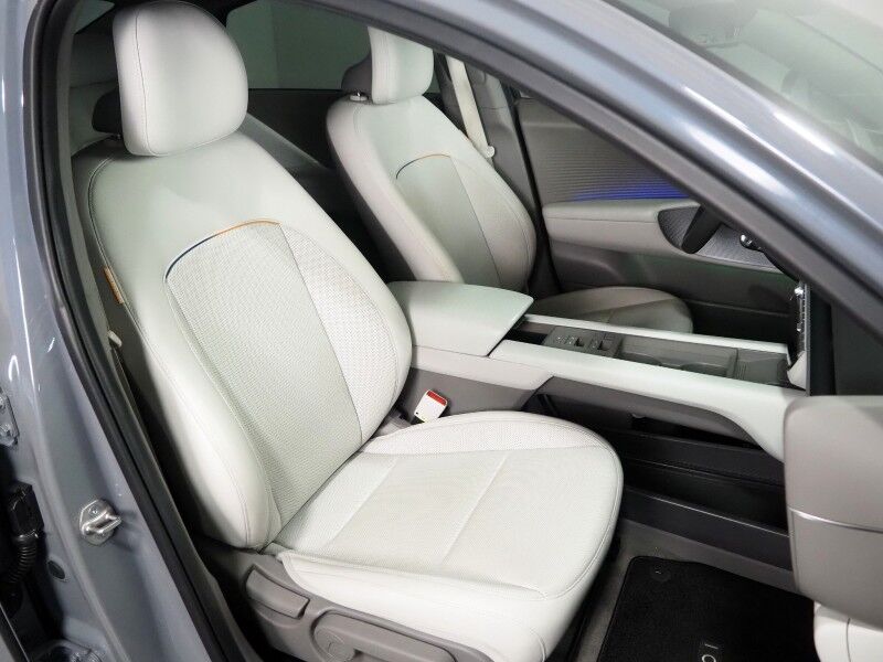 2023 Hyundai IONIQ 6 SEL *NAVIGATION, ADAPTIVE CRUISE, SAFETY ALERTS, BACKUP-CAMERA, DIGITAL COCKPIT, HEATED SEATS, 20 INCH WHEELS, WIRELESS CHARGING, ANDROID & APPLE Round Rock TX