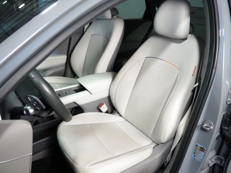 2023 Hyundai IONIQ 6 SEL *NAVIGATION, ADAPTIVE CRUISE, SAFETY ALERTS, BACKUP-CAMERA, DIGITAL COCKPIT, HEATED SEATS, 20 INCH WHEELS, WIRELESS CHARGING, ANDROID & APPLE Round Rock TX
