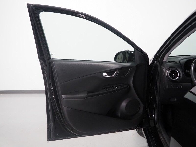 2023 Hyundai Kona Electric SE *BLIND SPOT ALERT, LANE KEEP ASSIST, COLLISION ALERT, BACKUP-CAMERA, COLOR TOUCHSCREEN, HEATED SEATS, KEYLESS ENTRY, AUTO CLIMATE CONTROL, ALLOY WHEELS, ANDROID & APPLE Round Rock TX