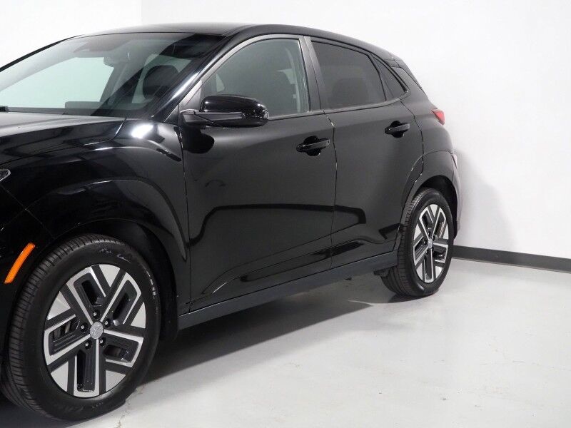 2023 Hyundai Kona Electric SE *BLIND SPOT ALERT, LANE KEEP ASSIST, COLLISION ALERT, BACKUP-CAMERA, COLOR TOUCHSCREEN, HEATED SEATS, KEYLESS ENTRY, AUTO CLIMATE CONTROL, ALLOY WHEELS, ANDROID & APPLE Round Rock TX