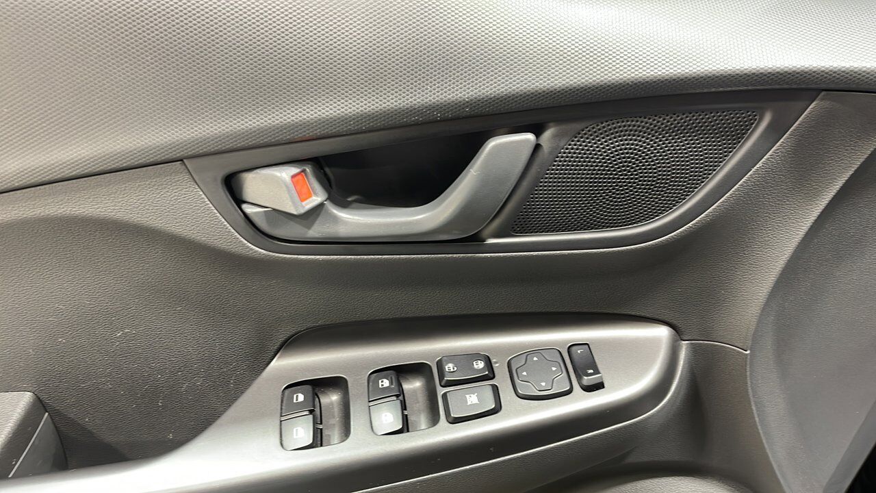 2023 Hyundai Kona Preferred Sherwood Park AB