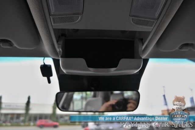 2023 Hyundai Kona SE / AWD / Auto Start / Apple CarPlay & Android Auto / Blind Spot Alert / Lane Departure Alert / Collision Alert / Back Up Camera / Cruise Control / Block Heater / 33 MPG / 1-Owner Anchorage AK