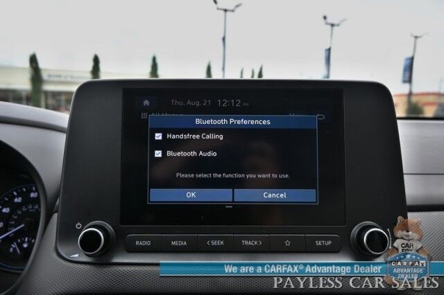 2023 Hyundai Kona SE / AWD / Auto Start / Apple CarPlay & Android Auto / Blind Spot Alert / Lane Departure Alert / Collision Alert / Back Up Camera / Cruise Control / Block Heater / 33 MPG / 1-Owner Anchorage AK