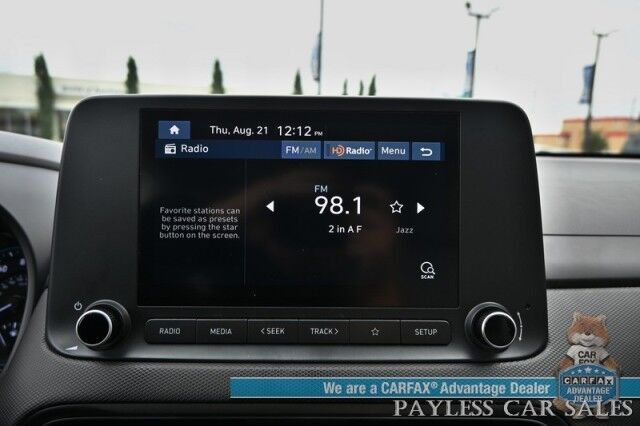 2023 Hyundai Kona SE / AWD / Auto Start / Apple CarPlay & Android Auto / Blind Spot Alert / Lane Departure Alert / Collision Alert / Back Up Camera / Cruise Control / Block Heater / 33 MPG / 1-Owner Anchorage AK