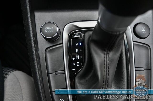 2023 Hyundai Kona SE / AWD / Auto Start / Apple CarPlay & Android Auto / Blind Spot Alert / Lane Departure Alert / Collision Alert / Back Up Camera / Cruise Control / Block Heater / 33 MPG / 1-Owner Anchorage AK
