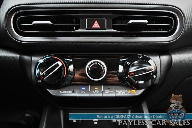 2023 Hyundai Kona SE / AWD / Auto Start / Apple CarPlay & Android Auto / Blind Spot Alert / Lane Departure Alert / Collision Alert / Back Up Camera / Cruise Control / Block Heater / 33 MPG / 1-Owner Anchorage AK