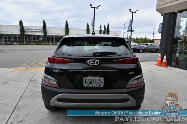 2023 Hyundai Kona SE / AWD / Auto Start / Apple CarPlay & Android Auto / Blind Spot Alert / Lane Departure Alert / Collision Alert / Back Up Camera / Cruise Control / Block Heater / 33 MPG / 1-Owner Anchorage AK