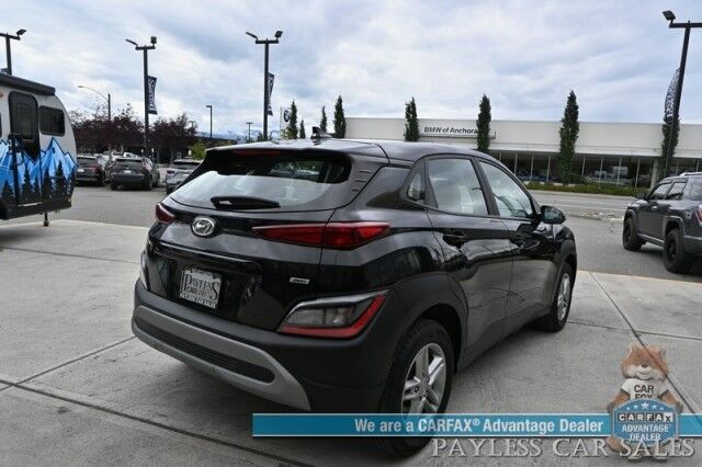 2023 Hyundai Kona SE / AWD / Auto Start / Apple CarPlay & Android Auto / Blind Spot Alert / Lane Departure Alert / Collision Alert / Back Up Camera / Cruise Control / Block Heater / 33 MPG / 1-Owner Anchorage AK