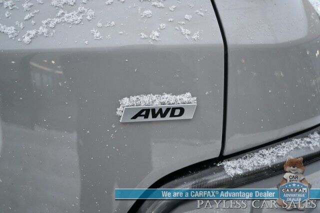 2023 Hyundai Kona SEL / AWD / Auto Start / Power Premium Cloth Seats / Cruise Control / Lane Departure & Blind Spot Alert / Apple CarPlay & Android Auto / Back Up Camera / Keyless Entry & Start / 33 MPG Anchorage AK