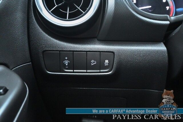 2023 Hyundai Kona SEL / AWD / Auto Start / Power Premium Cloth Seats / Cruise Control / Lane Departure & Blind Spot Alert / Apple CarPlay & Android Auto / Back Up Camera / Keyless Entry & Start / 33 MPG Anchorage AK