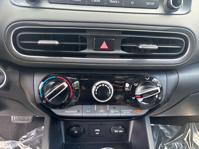 2023 Hyundai Kona SEL Seffner FL