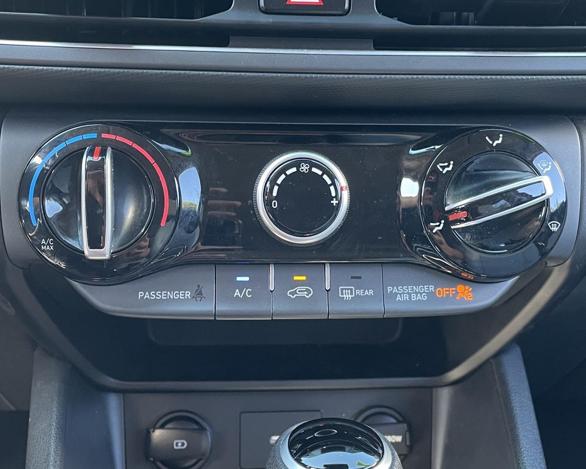 2023 Hyundai Kona SEL Sport Utility 4D Port Orchard WA