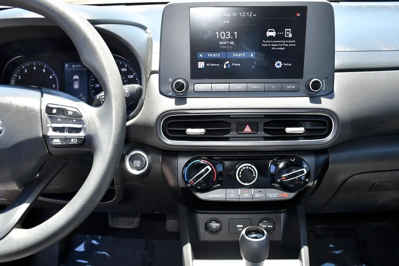 2023 Hyundai Kona SEL Sport Utility 4D Doral FL