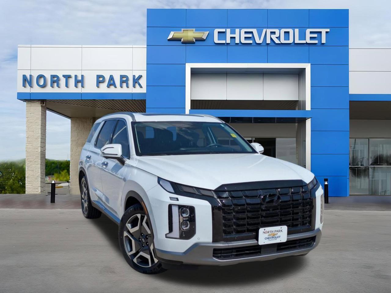2023 Hyundai Palisade Limited Castroville TX