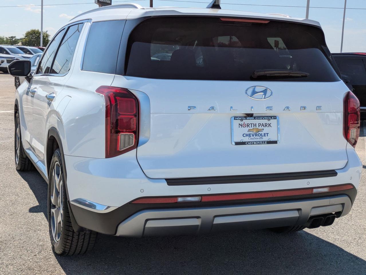 2023 Hyundai Palisade Limited Castroville TX