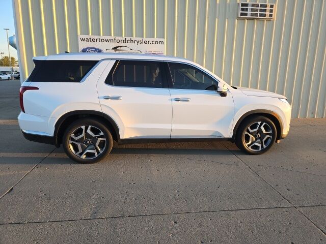 2023 Hyundai Palisade Limited Watertown SD