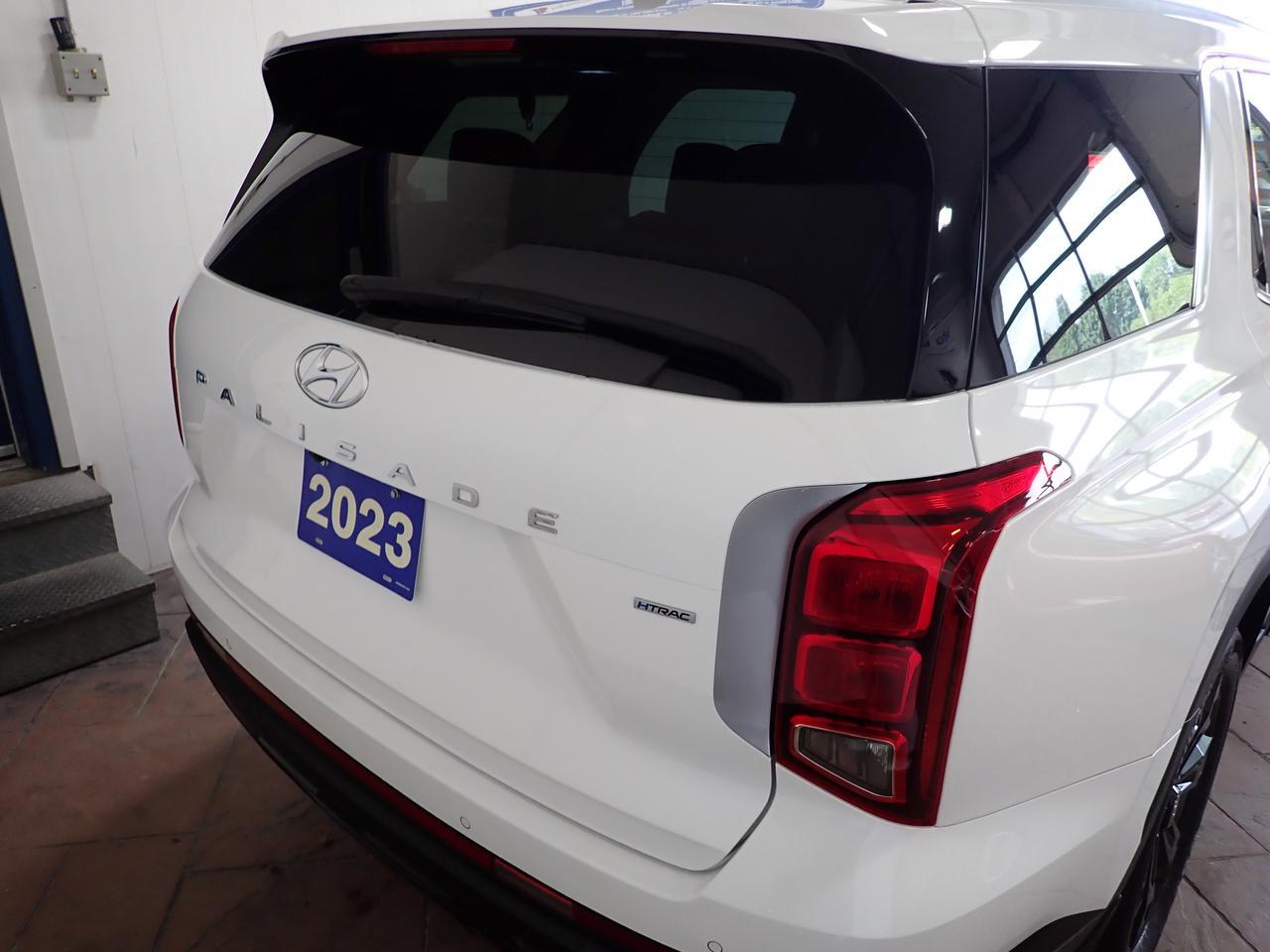 2023 Hyundai Palisade Urban 8- PASS AWD LEATHER NAVI SUNROOF Listowel ON