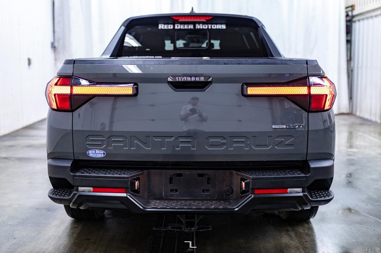 2023 Hyundai Santa Cruz AWD Limited Leather Roof Nav BCam Red Deer AB