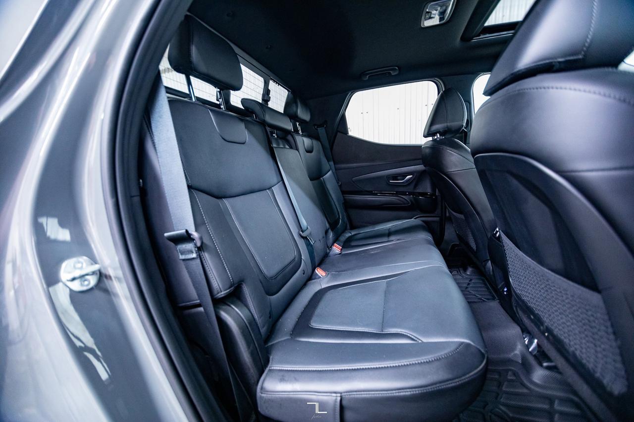 2023 Hyundai Santa Cruz AWD Limited Leather Roof Nav BCam Red Deer AB