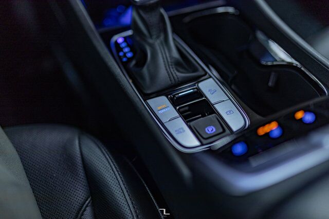 2023 Hyundai Santa Cruz AWD Limited Leather Roof Nav BCam Red Deer AB