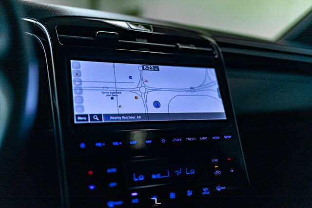 2023 Hyundai Santa Cruz AWD Limited Leather Roof Nav BCam Red Deer AB