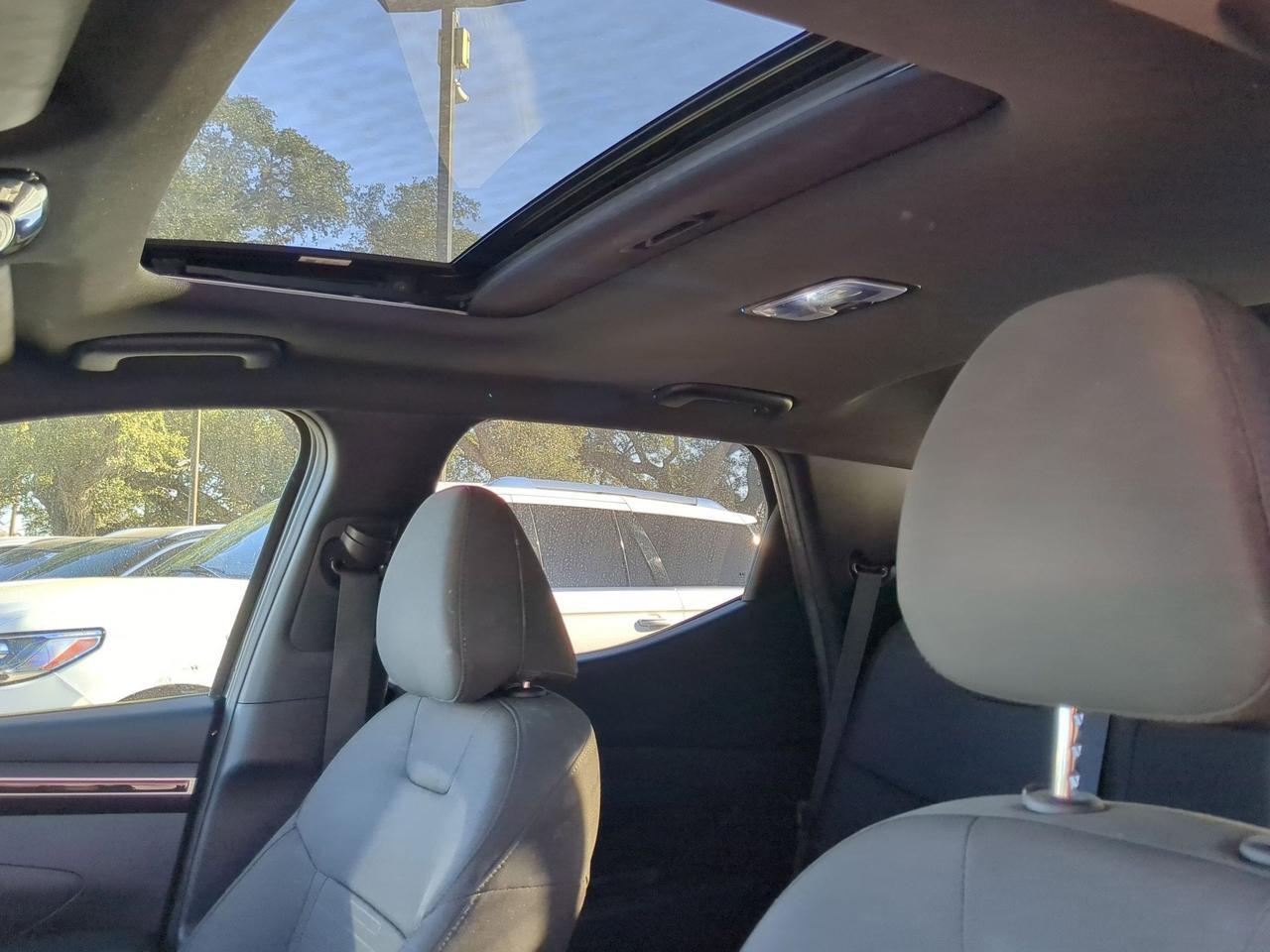 2023 Hyundai Santa Cruz NIGHT