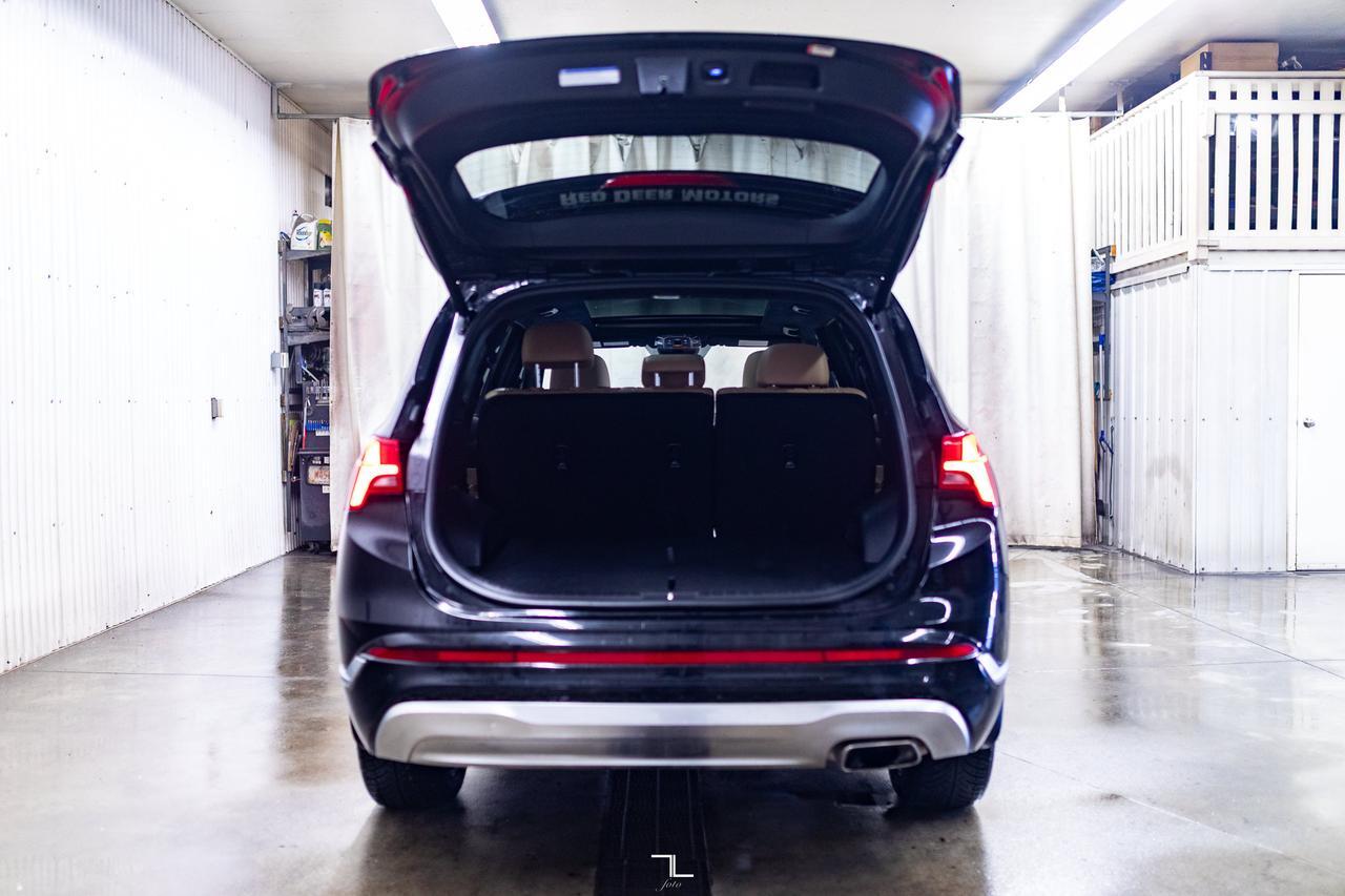 2023 Hyundai Santa Fe AWD Ultimate Calligraphy Leather Roof Nav Red Deer AB