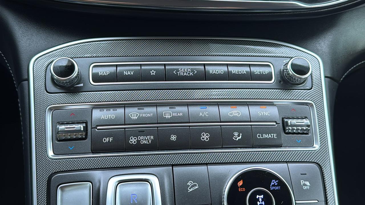 2023 Hyundai Santa Fe Hybrid SEL Premium San Antonio TX