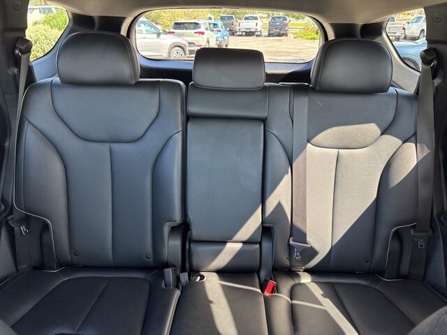 2023 Hyundai Santa Fe Limited  TX