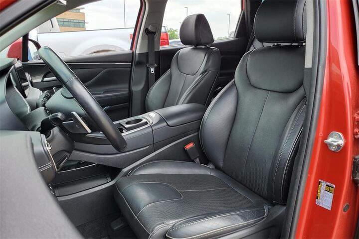 2023 Hyundai Santa Fe Limited  TX
