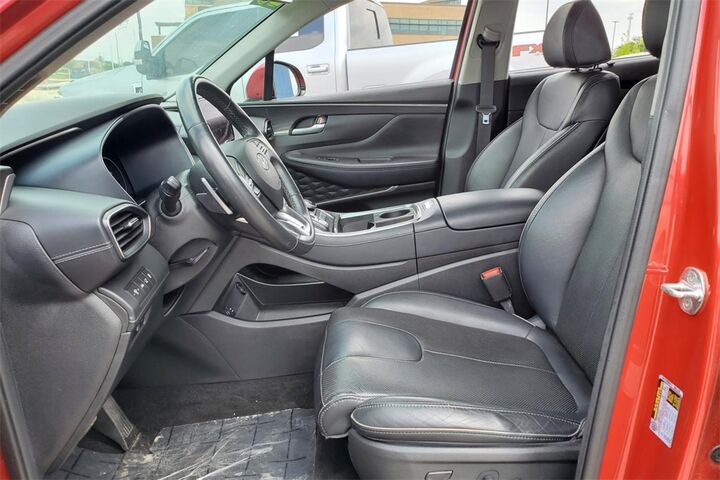 2023 Hyundai Santa Fe Limited  TX