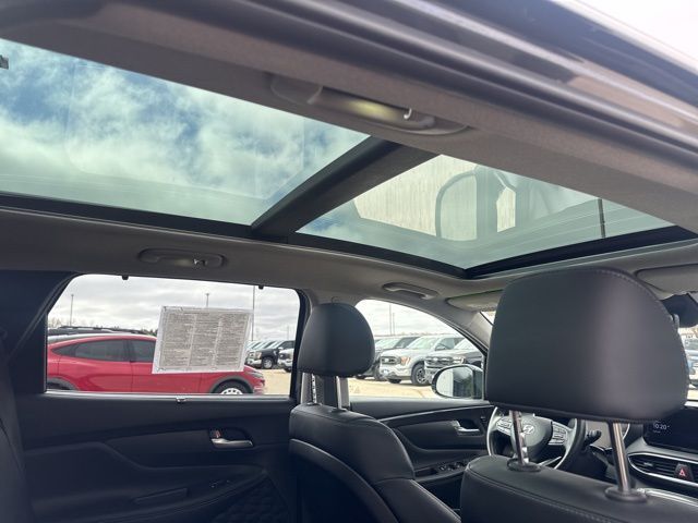 2023 Hyundai Santa Fe Limited Random Lake WI