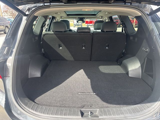 2023 Hyundai Santa Fe Limited Random Lake WI