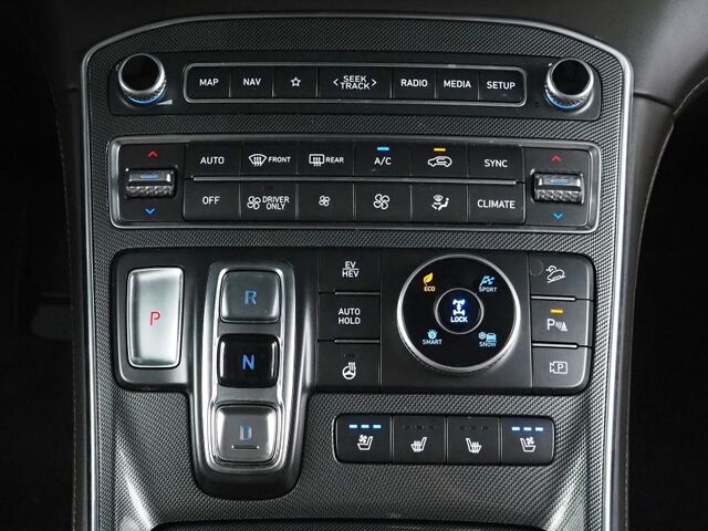 2023 Hyundai Santa Fe Plug-In Hybrid Limited AWD *NAVIGATION, ADAPTIVE CRUISE, SAFETY ALERTS, 360 VIEW CAMERAS, PANORAMA MOONROOF, LEATHER, CLIMATE SEATS, HEATED STEERING, HARMAN/KARDON, WIRELESS CHARGING, ANDROID & APPLE Round Rock TX