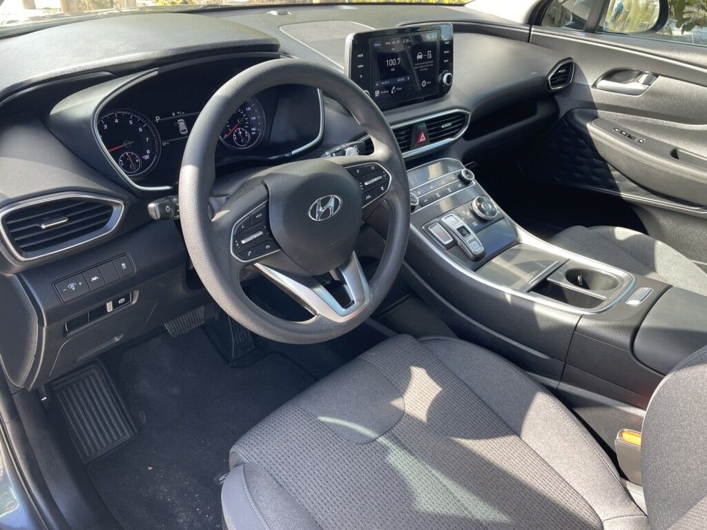 2023 Hyundai Santa Fe SE~CLEAN CAR FAX~ADAPTIVE CRUISE CONTROL~AUTO START/STOP~LANE KEEPING ASSIST~REAR CAR APPROACH WARNING~TRAILER WIRING Sarasota FL