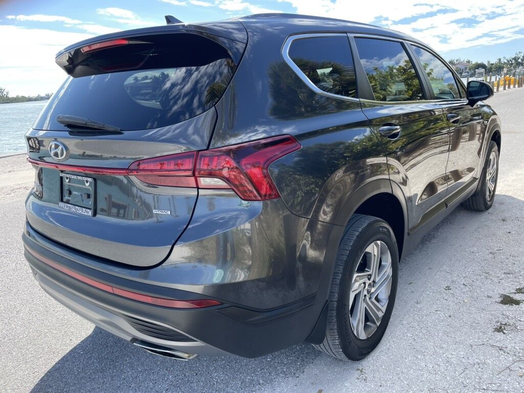 2023 Hyundai Santa Fe SE~CLEAN CAR FAX~ADAPTIVE CRUISE CONTROL~AUTO START/STOP~LANE KEEPING ASSIST~REAR CAR APPROACH WARNING~TRAILER WIRING Sarasota FL