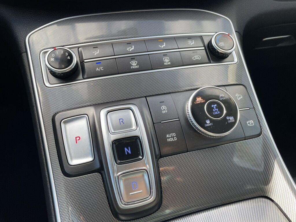 2023 Hyundai Santa Fe SE~CLEAN CAR FAX~ADAPTIVE CRUISE CONTROL~AUTO START/STOP~LANE KEEPING ASSIST~REAR CAR APPROACH WARNING~TRAILER WIRING Sarasota FL