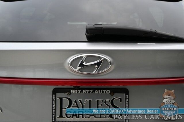 2023 Hyundai Santa Fe SEL / AWD / Auto Start / Power & Heated Cloth Seats / Adaptive Cruise / NAV / Lane Departure & Blind Spot Alert / Apple CarPlay & Android Auto / Back Up Camera / Keyless Entry & Start / Block Heater / 25 MPG Anchorage AK