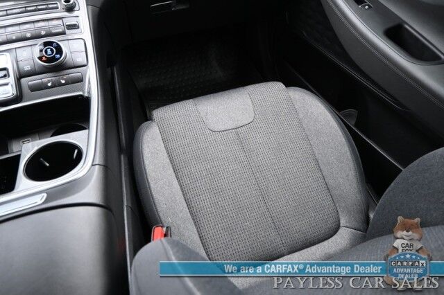 2023 Hyundai Santa Fe SEL / AWD / Auto Start / Power & Heated Cloth Seats / Adaptive Cruise / NAV / Lane Departure & Blind Spot Alert / Apple CarPlay & Android Auto / Back Up Camera / Keyless Entry & Start / Block Heater / 25 MPG Anchorage AK