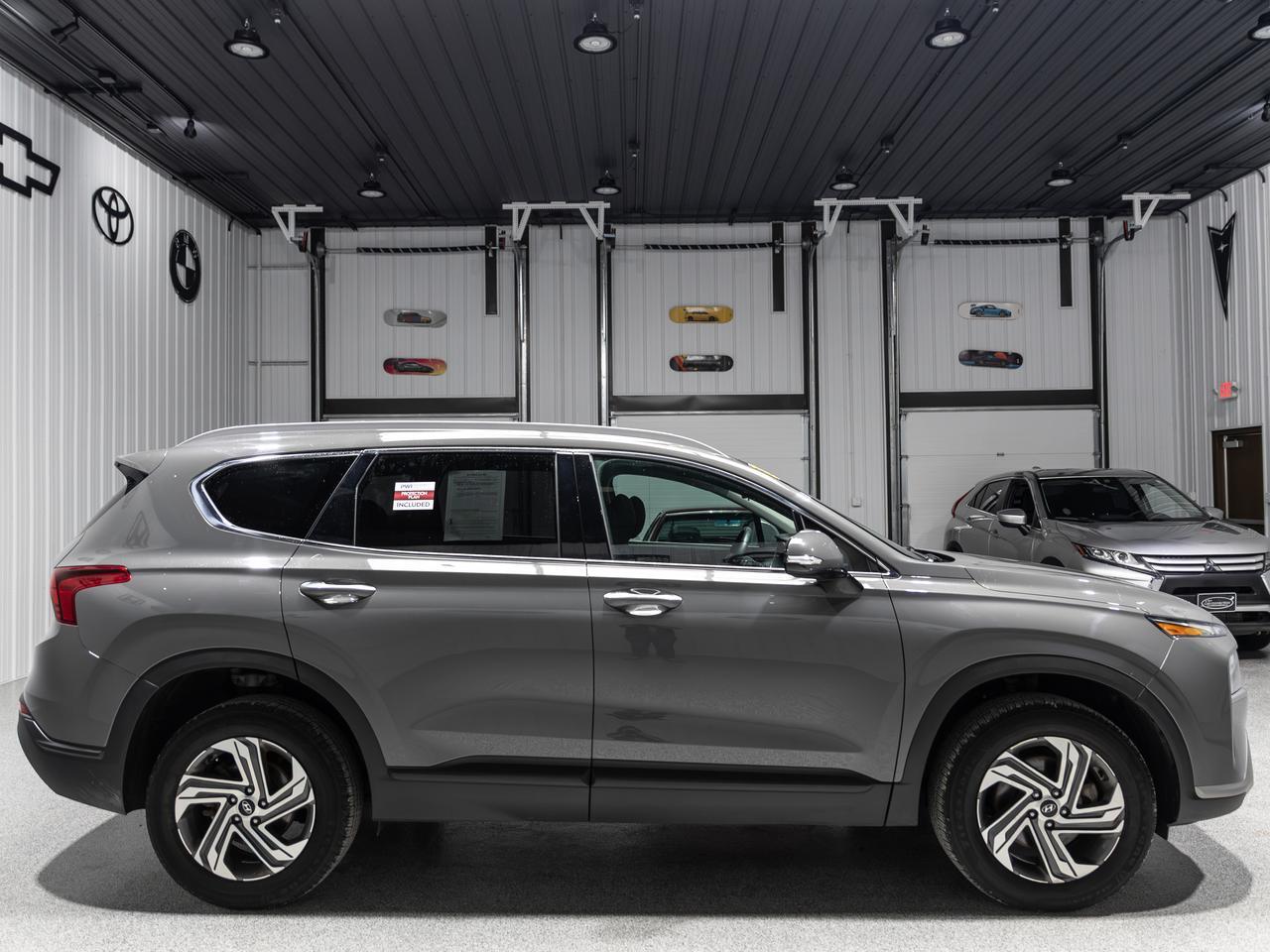 2023 Hyundai Santa Fe SEL AWD Cranberry PA