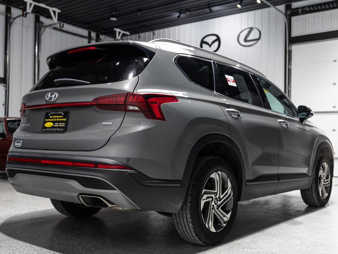 2023 Hyundai Santa Fe SEL AWD Cranberry PA