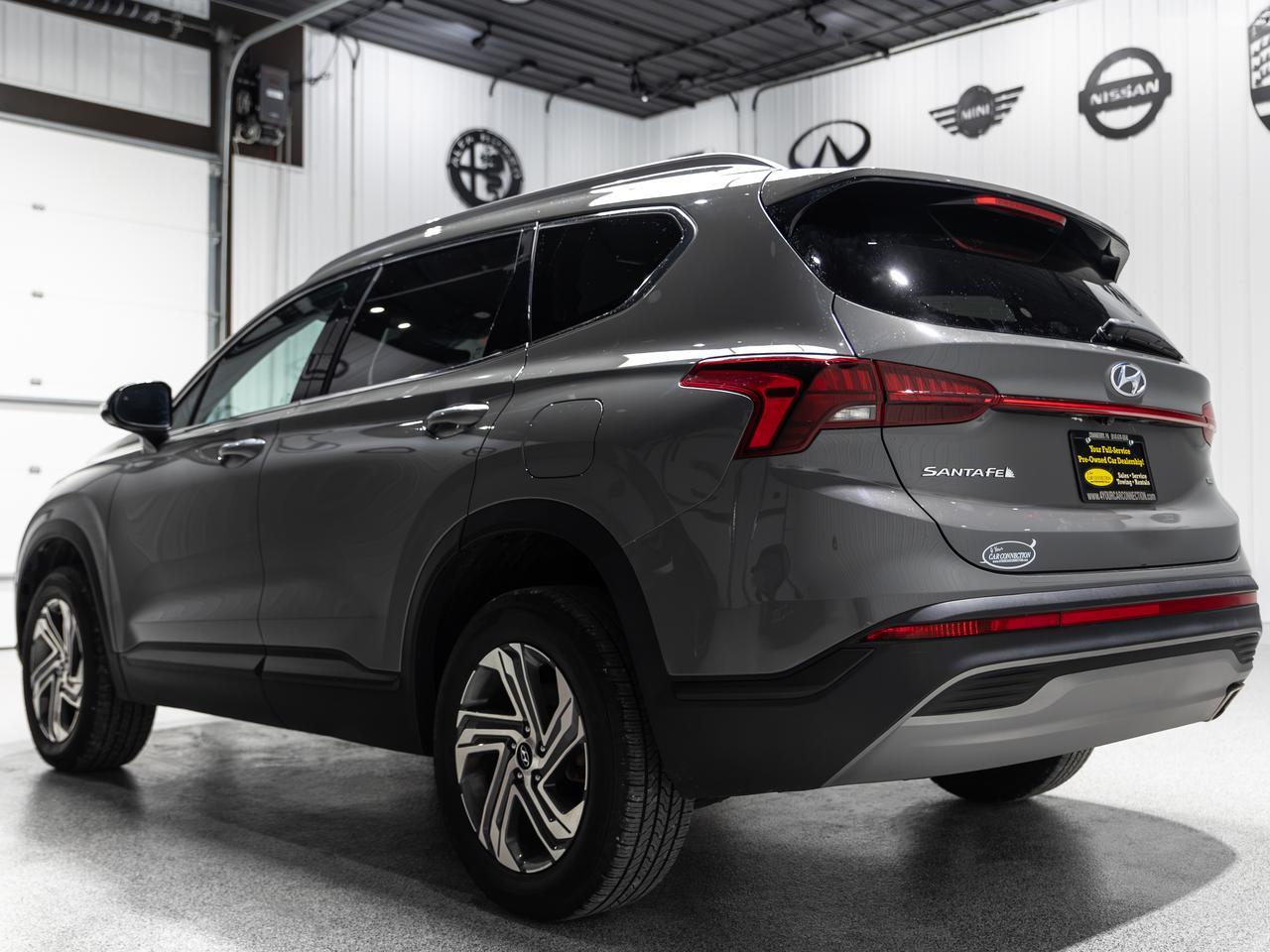 2023 Hyundai Santa Fe SEL AWD Cranberry PA