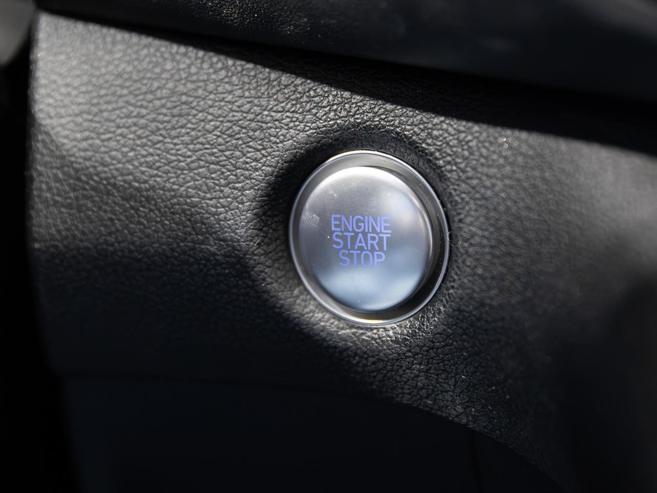 2023 Hyundai Santa Fe SEL AWD Cranberry PA