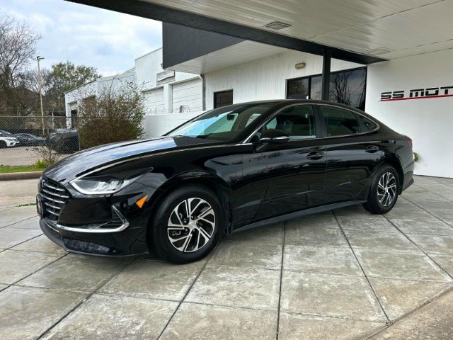 2023 Hyundai Sonata Hybrid Blue 30,808 mi.