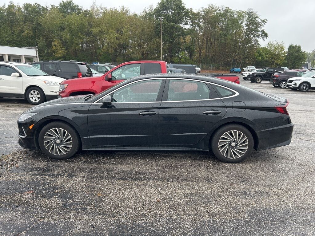 2023 Hyundai Sonata Hybrid Limited Akron