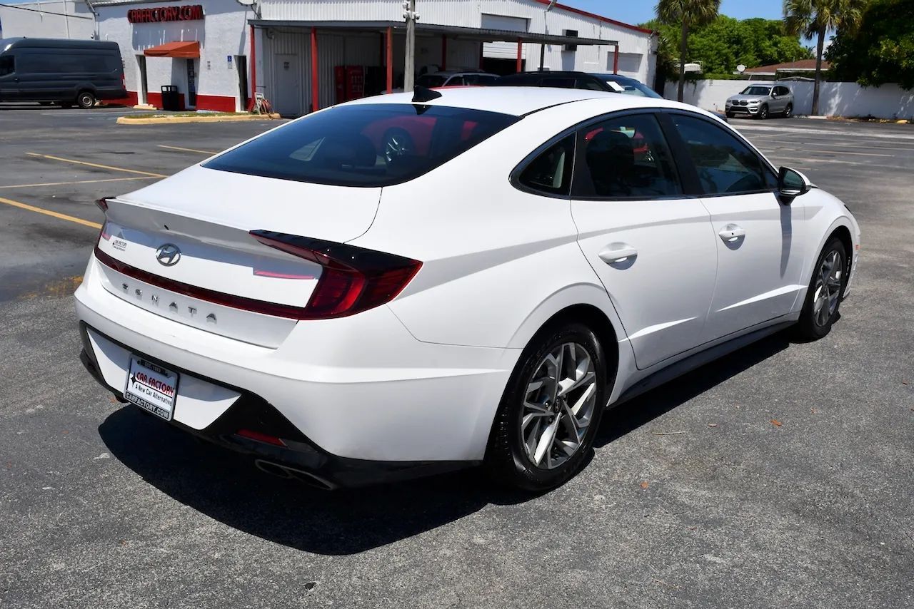2023 Hyundai Sonata SEL Sedan 4D Doral FL