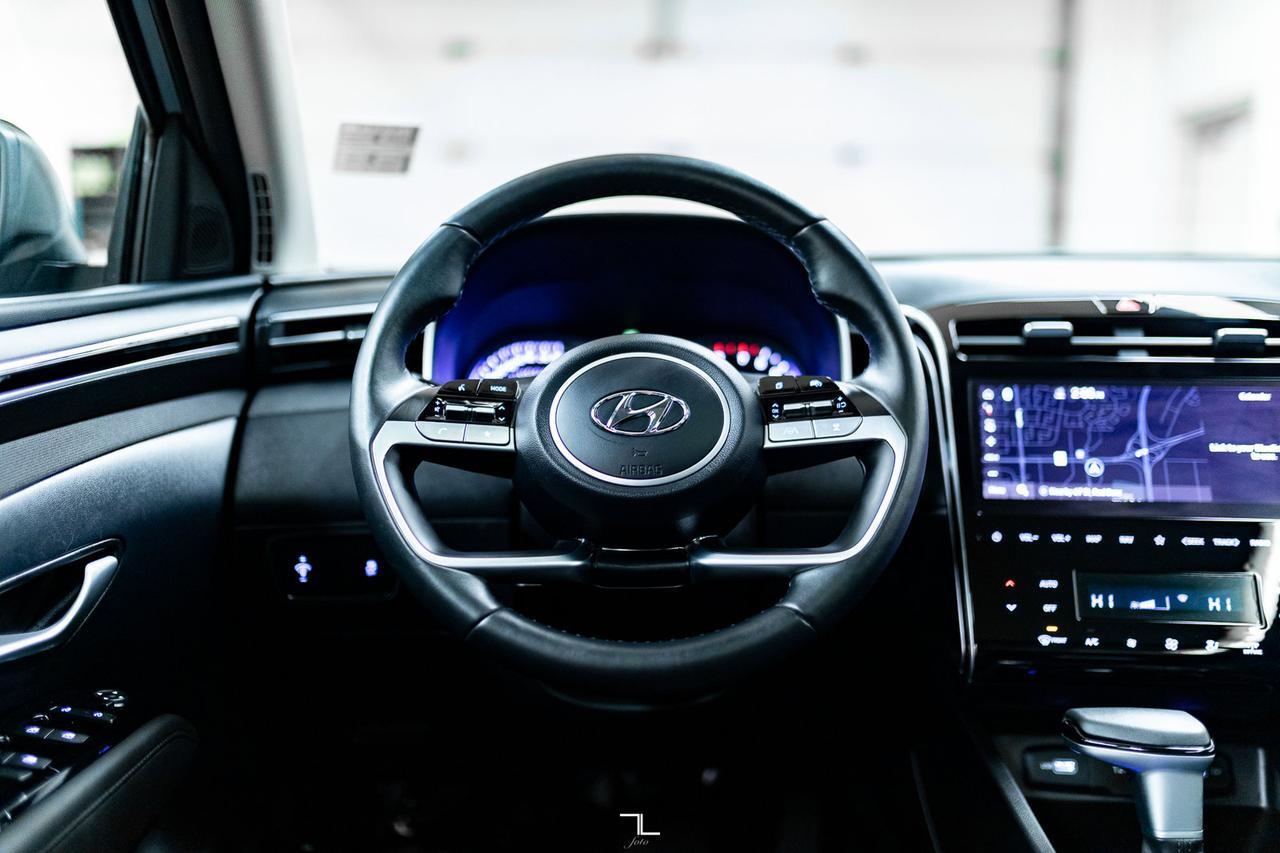 2023 Hyundai Tucson AWD Urban Edition Leather Roof Nav Red Deer AB
